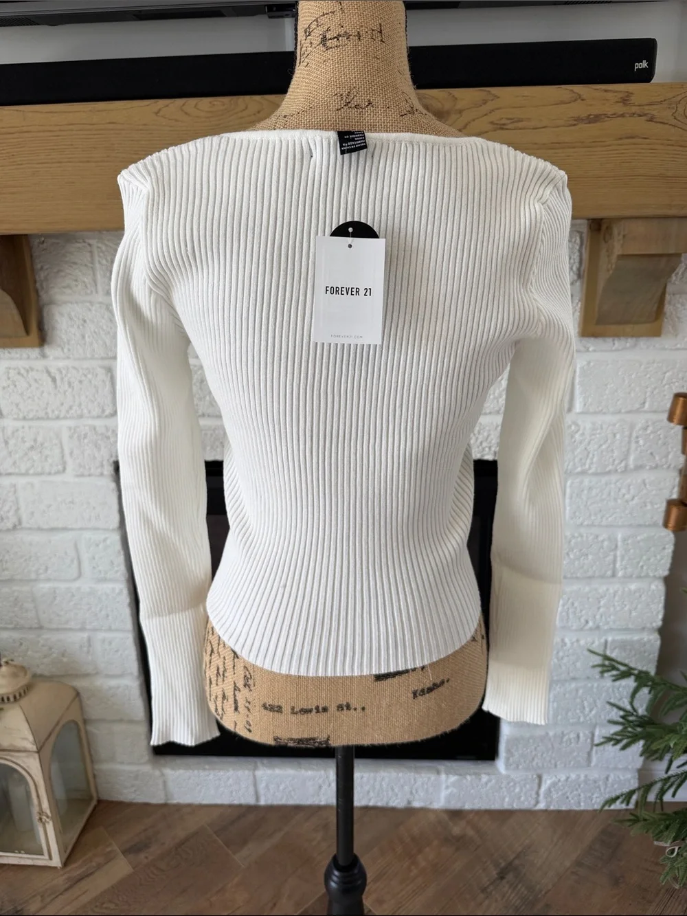 Forever 21 Women’s Cropped Rid-Knit Sweater White - Picture 3 of 5